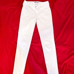 American Eagle white jeans
